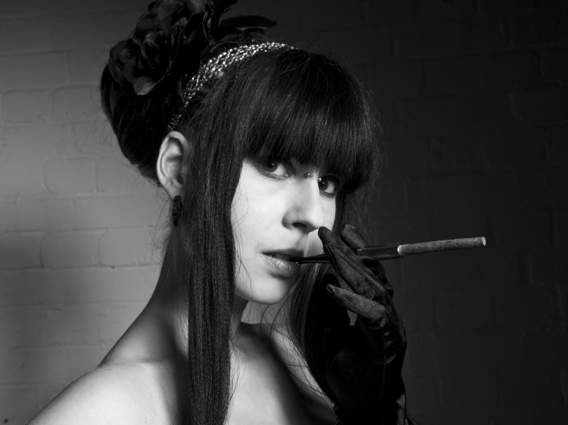 Female model photo shoot of Black Amy