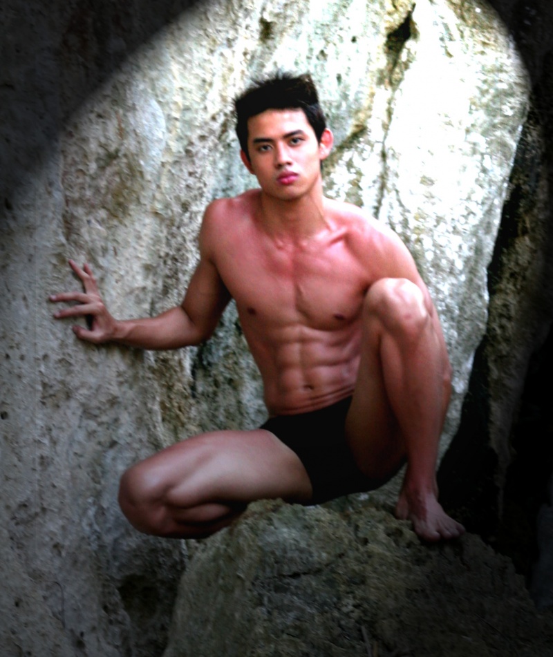 Male model photo shoot of Kerwin Yap