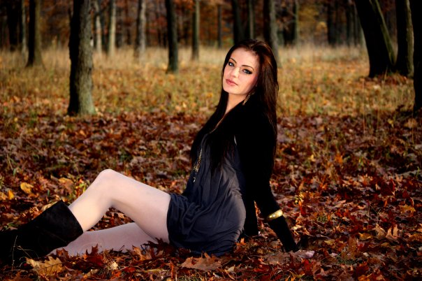 Female model photo shoot of Meaghan Valerie in Brunette Park