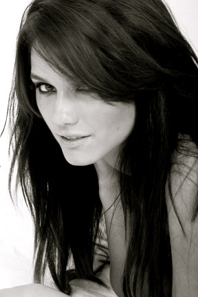 Female model photo shoot of Nicole Larsen