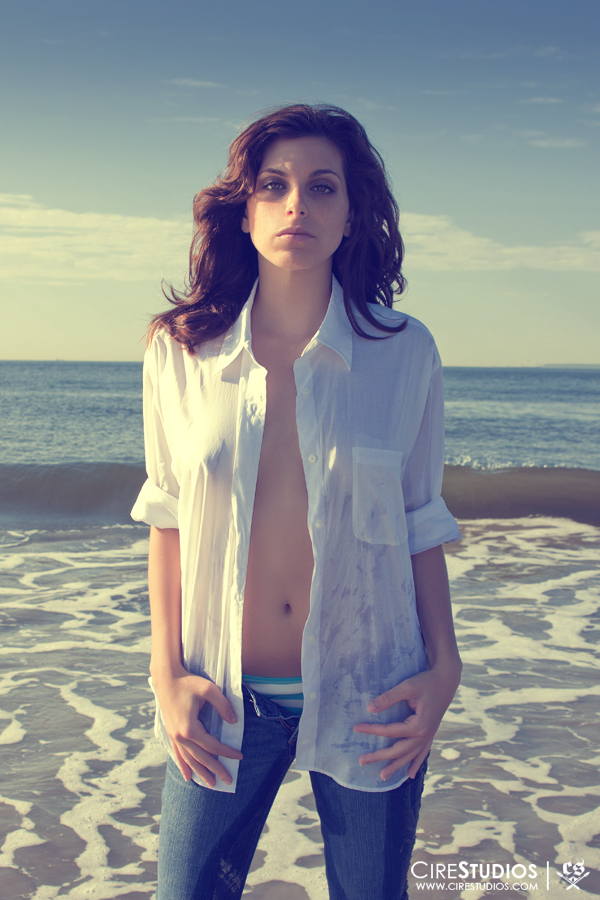 Female model photo shoot of Dilynn by CireStudios