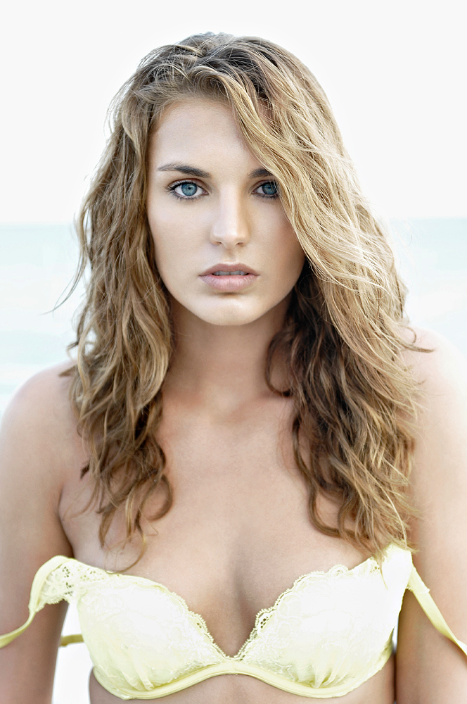 Female model photo shoot of Danielle Lynn King by H D P in Fort Myers, FL