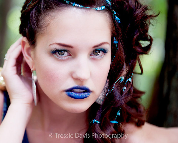 Female model photo shoot of Sheila Jackson by Tressie Davis