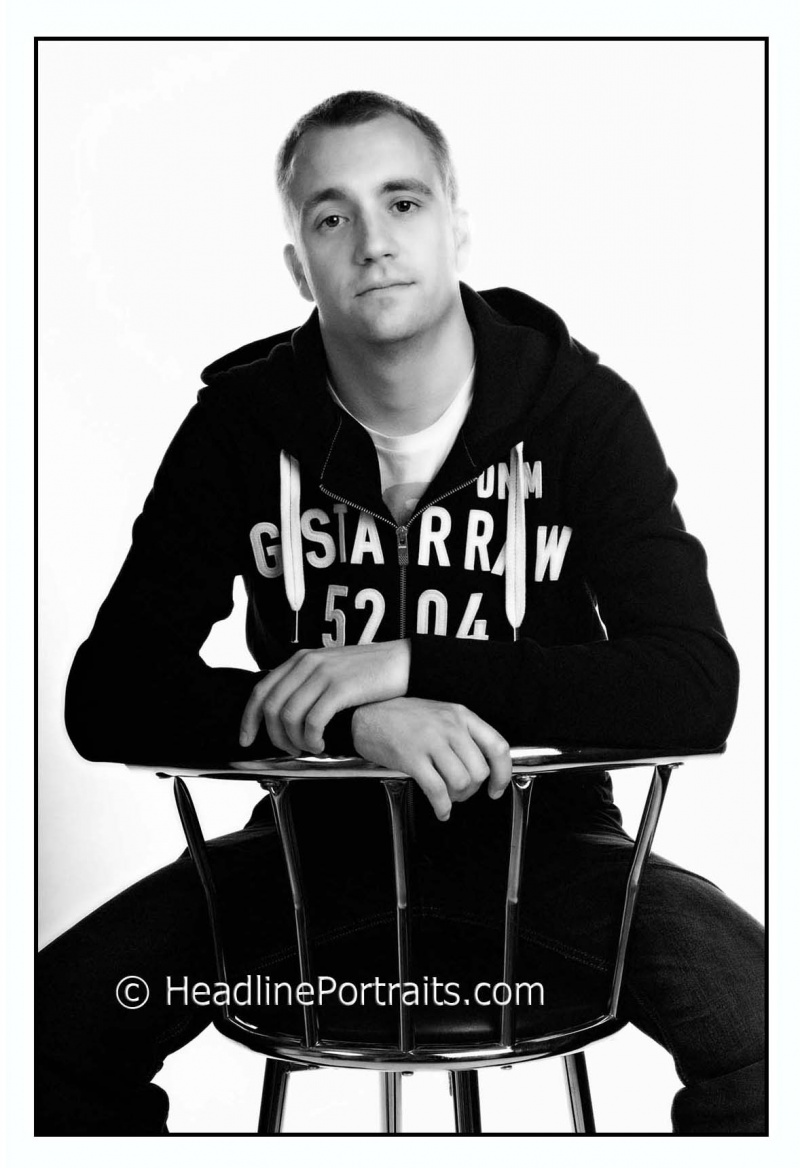 Male model photo shoot of Headline Portraits