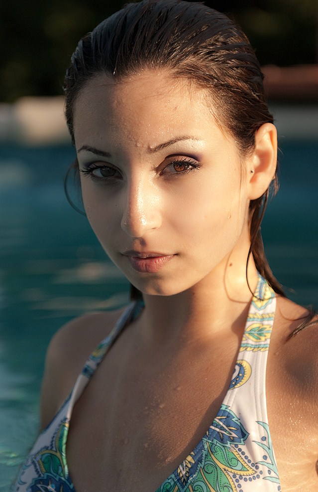 Female model photo shoot of Ninaria by Michael Malo 