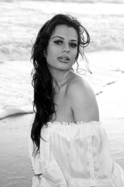 Female model photo shoot of Vivica Mitra