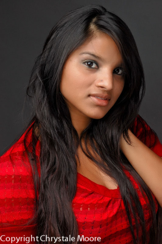 Female model photo shoot of Meena sofunny