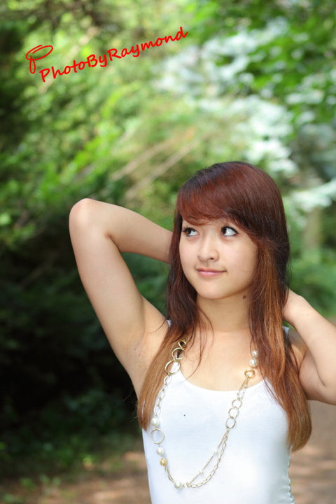 Female model photo shoot of Jenni Chan