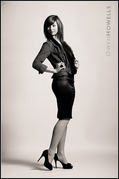 Female model photo shoot of Charlotte Wiliams18