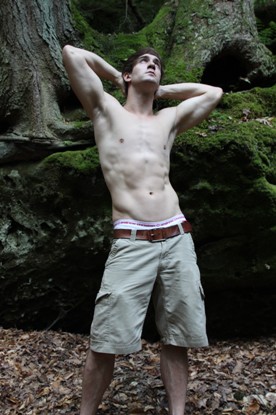 Male model photo shoot of Jesse Arnold Jones