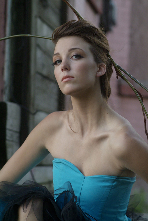 Female model photo shoot of E Laura Brady by Tom Clark Photography, makeup by E Laura Brady