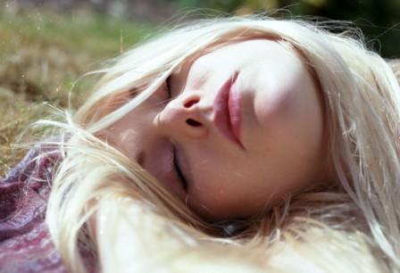 Female model photo shoot of Roisin Grasby by Scott Choucino in Roath Park, Cardiff