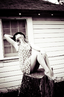 Female model photo shoot of Victoria McCay