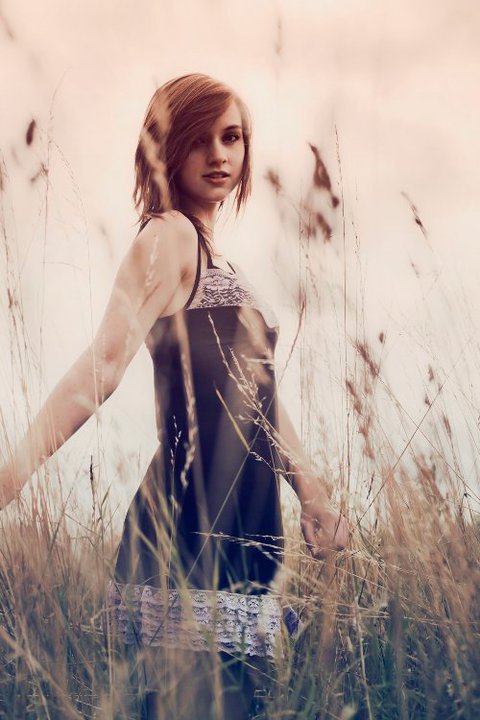Female model photo shoot of Katt Wade