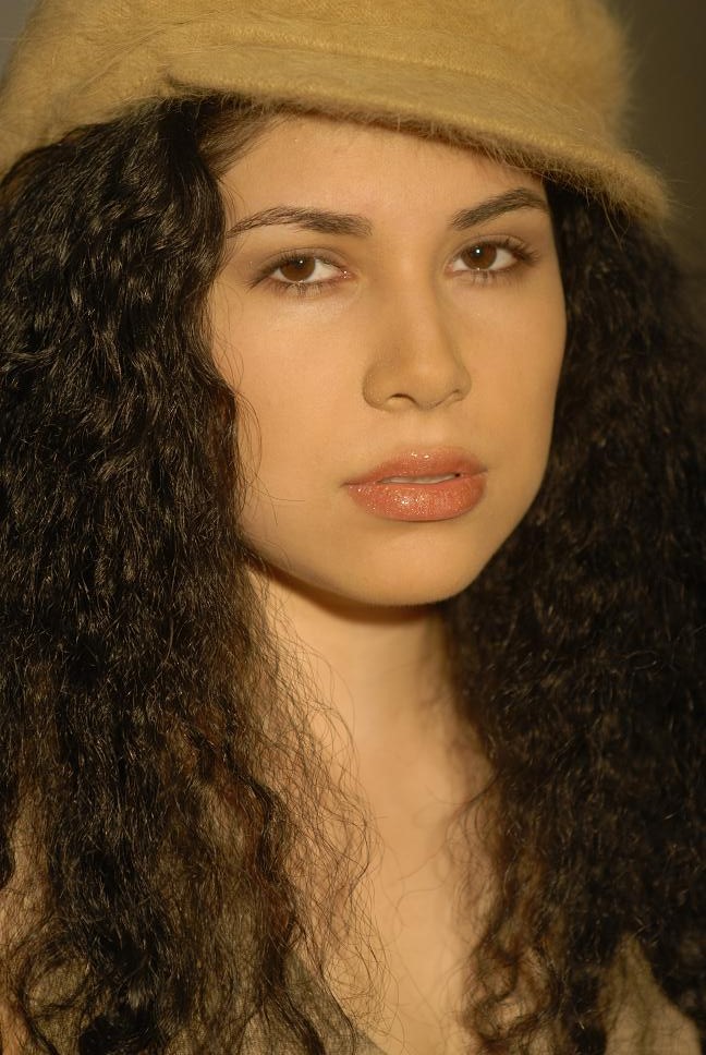 Female model photo shoot of Claudia Jaldin