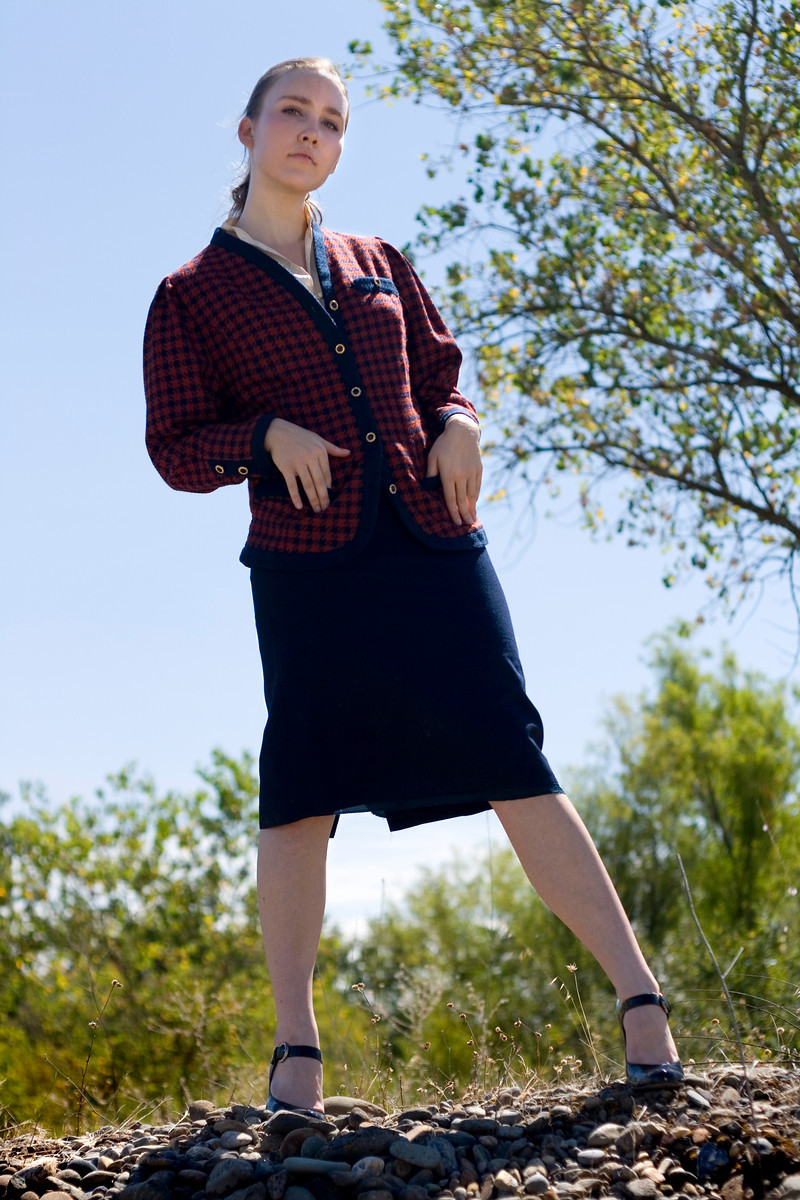 Female model photo shoot of Mitzu Robinson by DTKphoto in Snelling rock piles