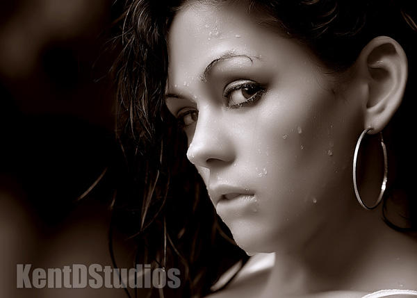Female model photo shoot of JESSICA MONO COLEMAN by KDPhoto