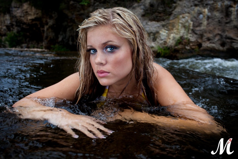Female model photo shoot of Samantha Renae Arnhalt