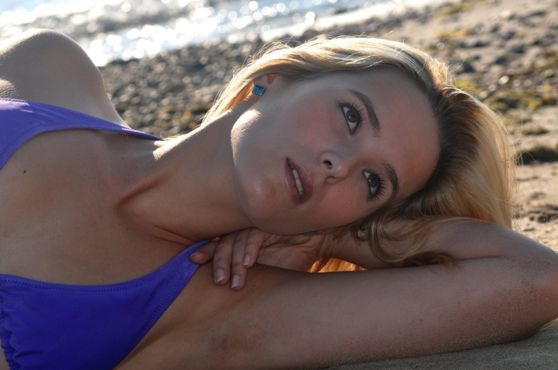 Female model photo shoot of Hanna Sebring