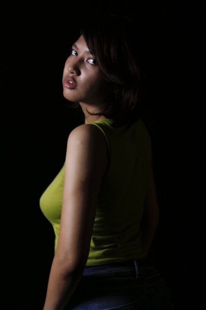 Female model photo shoot of Raja Tasya