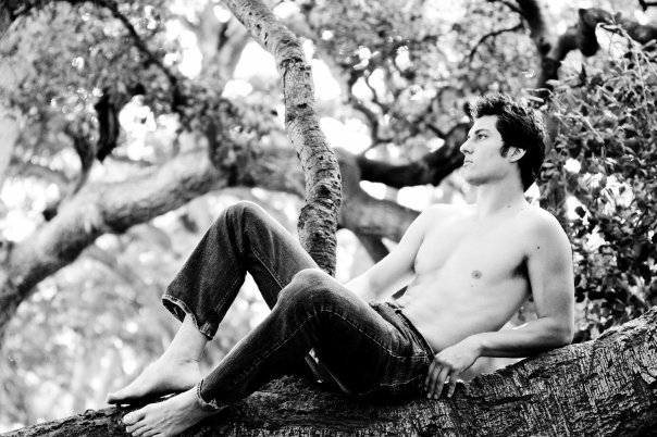 Male model photo shoot of Andrew Phillip Moreno