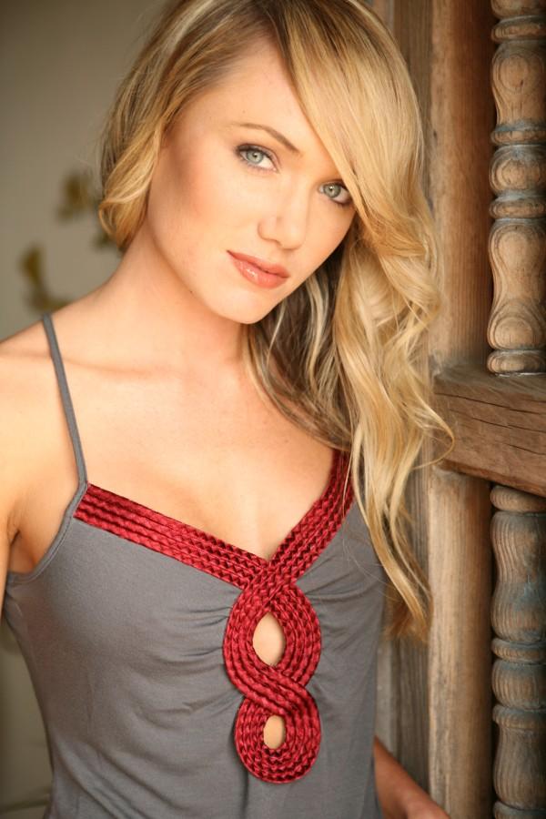 Female model photo shoot of Melissa Carnett Jones
