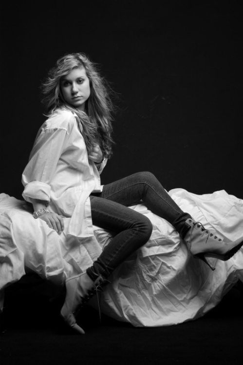 Female model photo shoot of Katy Fernandez