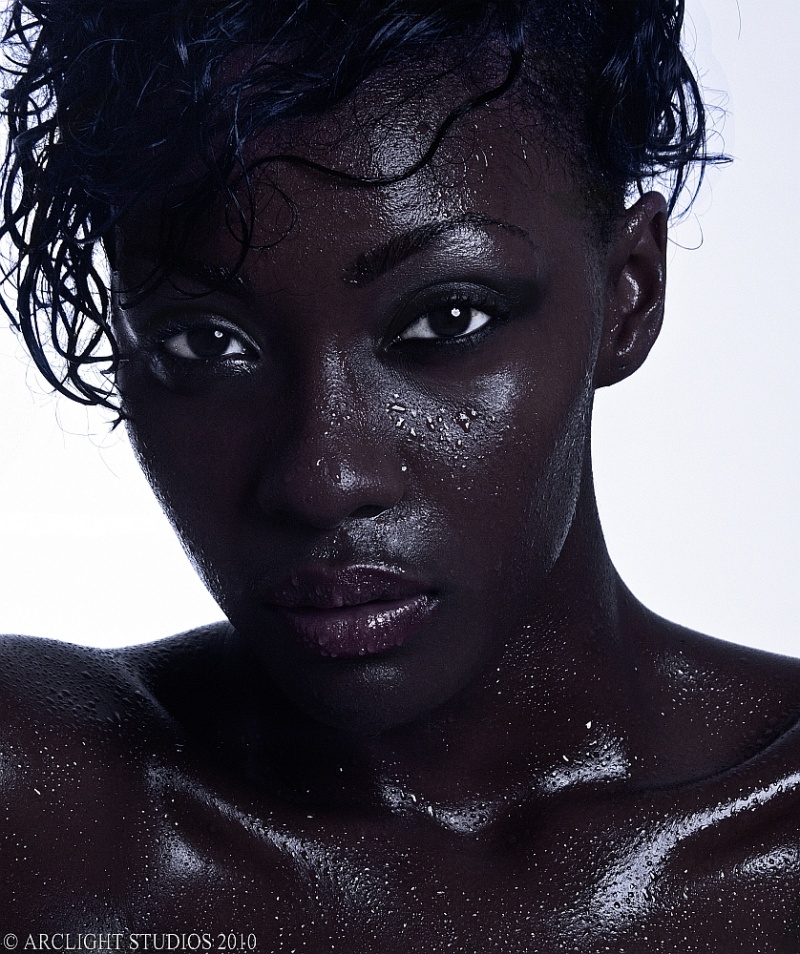Female model photo shoot of Tomii by Photographer Simon Mott in Nassau, Bahamas