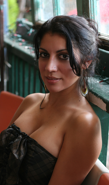 Female model photo shoot of Kayla M Martinez 