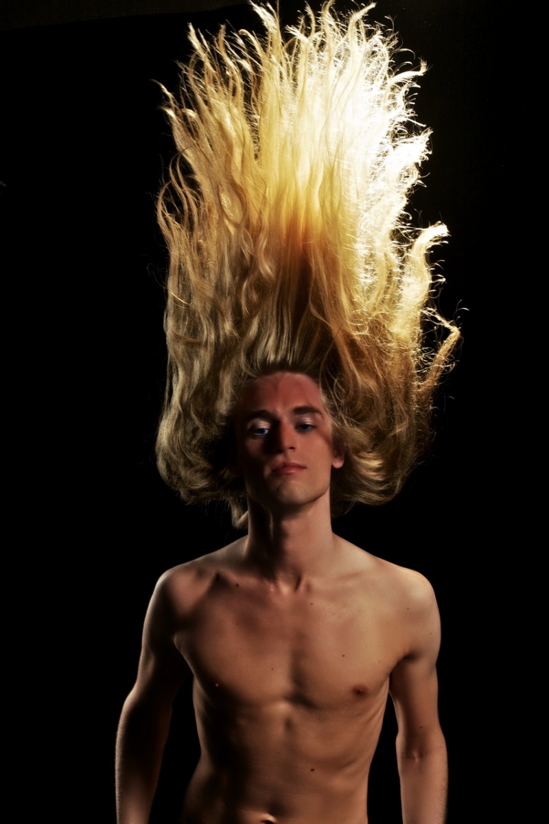 Male model photo shoot of David Giles