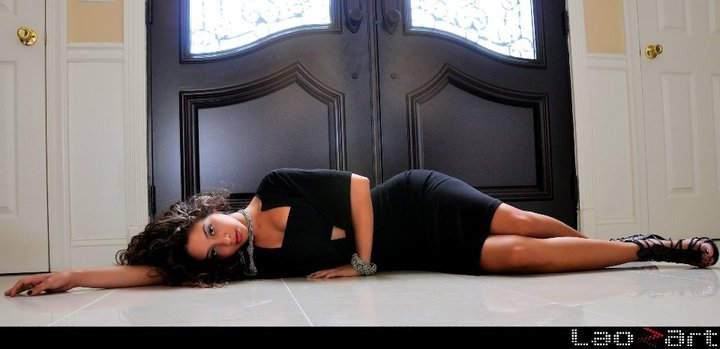 Female model photo shoot of Nicky Jean  by LaoZart