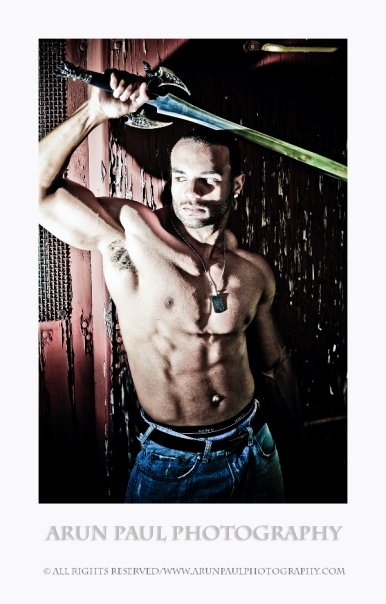 Male model photo shoot of Eric Wayne Richardson