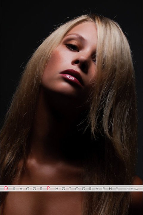Female model photo shoot of Steph Scott