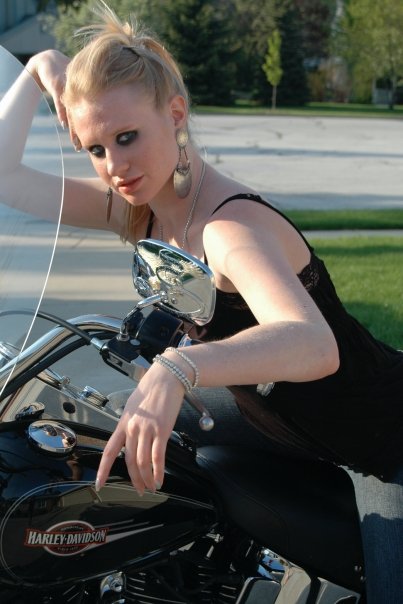 Female model photo shoot of Heather Pierce