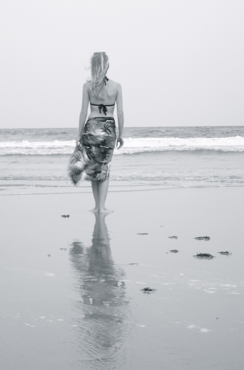 Female model photo shoot of Caroline Ray in Wlmington Beach