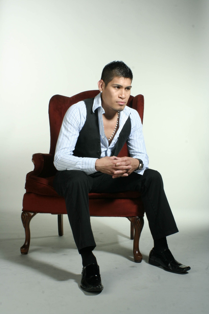 Male model photo shoot of alejandro2010