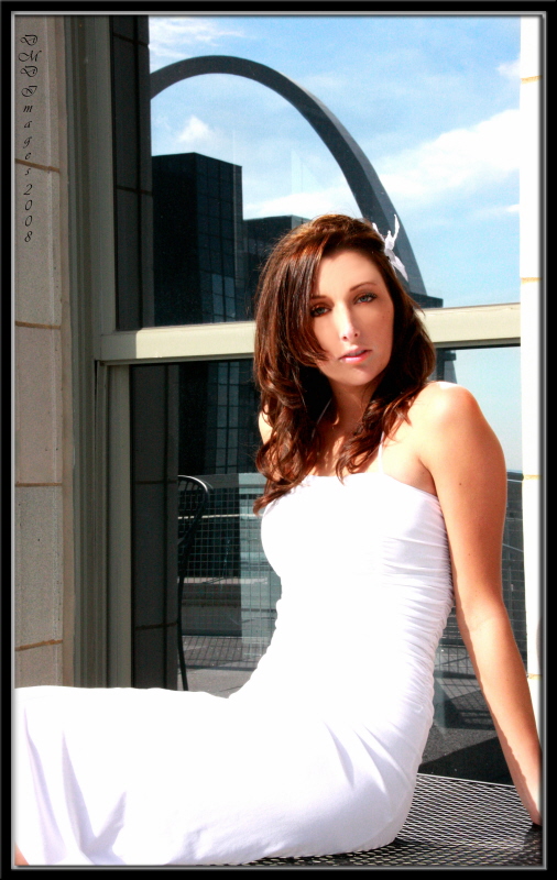 Male and Female model photo shoot of DMD Images and Bellezza italiana in St Louis Rooftop
