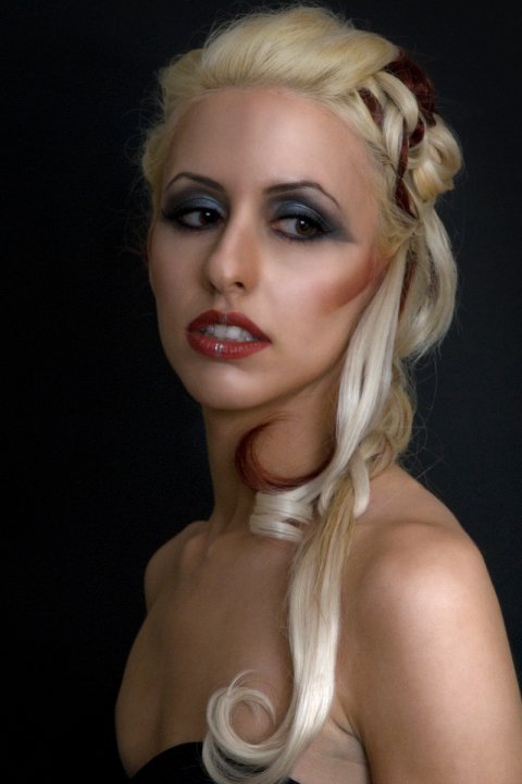 Female model photo shoot of Yula Yula