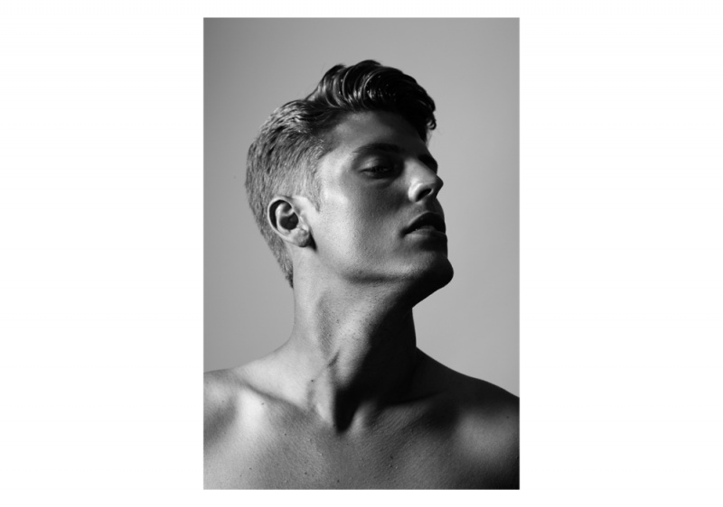 Male model photo shoot of Aaron Hawks in Hollywood