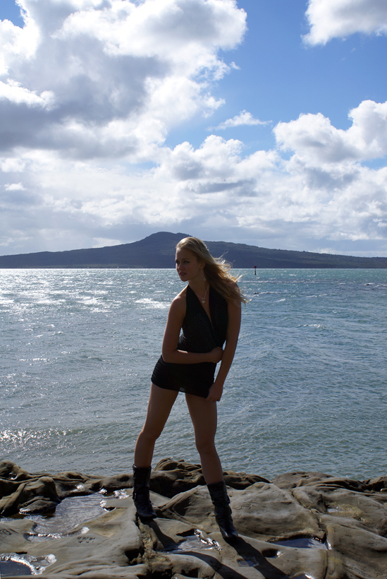 Female model photo shoot of Jennifer Webb in New Zealand