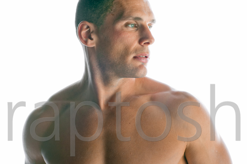 Male model photo shoot of Eric Raptosh