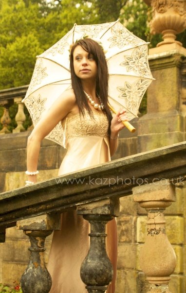 Female model photo shoot of Leanne Kilheeney