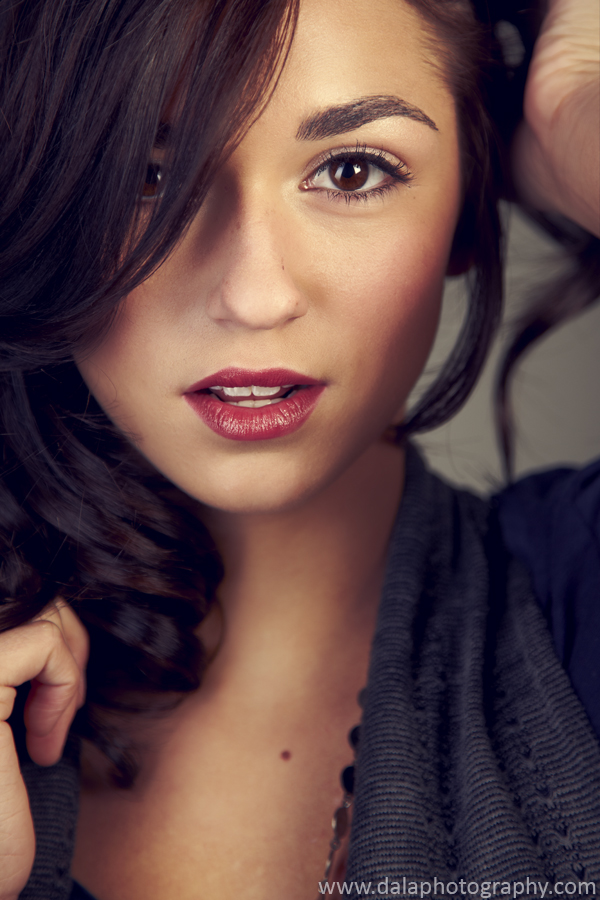 Female model photo shoot of Mackenzie Hernandez by da la  photography