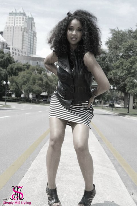 Female model photo shoot of Nichole Kelly in Orlando, Fl
