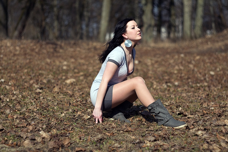 Female model photo shoot of Esna in Vilnius, Lithuania