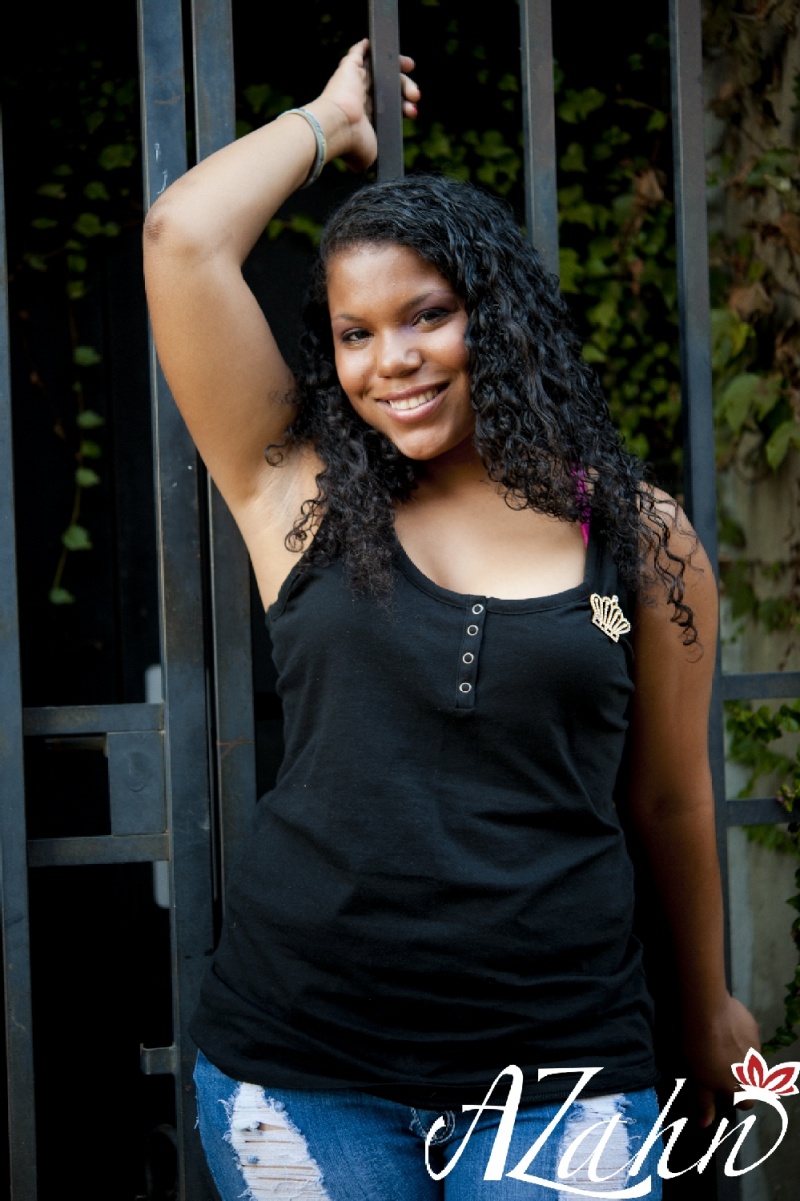 Female model photo shoot of Destiney smith by AZahn Photography in Bakersfield Ca