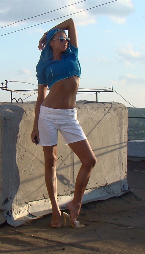 Female model photo shoot of Annyshka13
