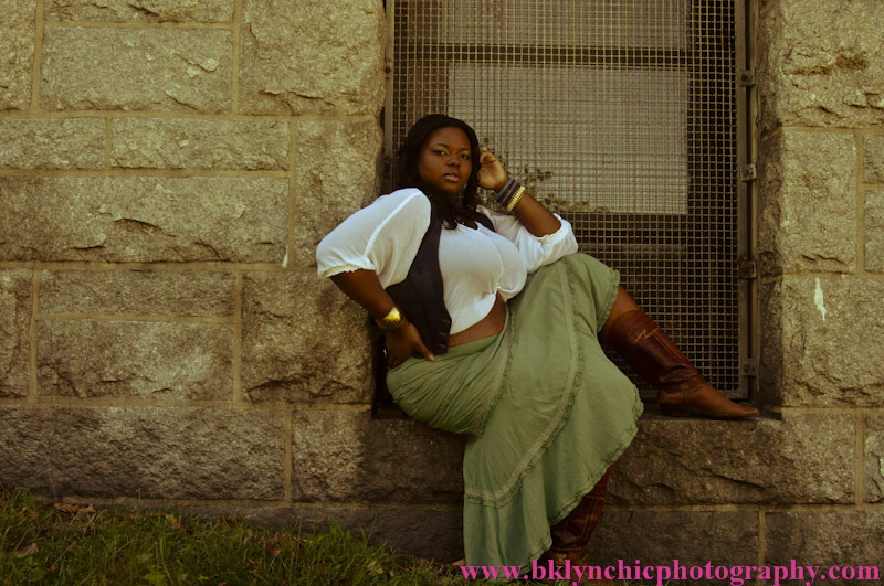 Female model photo shoot of Eddwina - Plus Model by Bklynphotochic in Downtown Brooklyn
