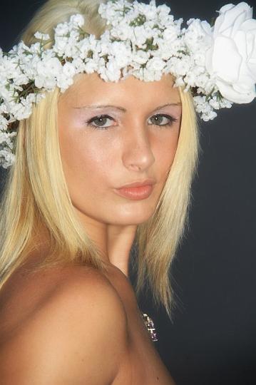 Female model photo shoot of DanielleTurner in Norcross