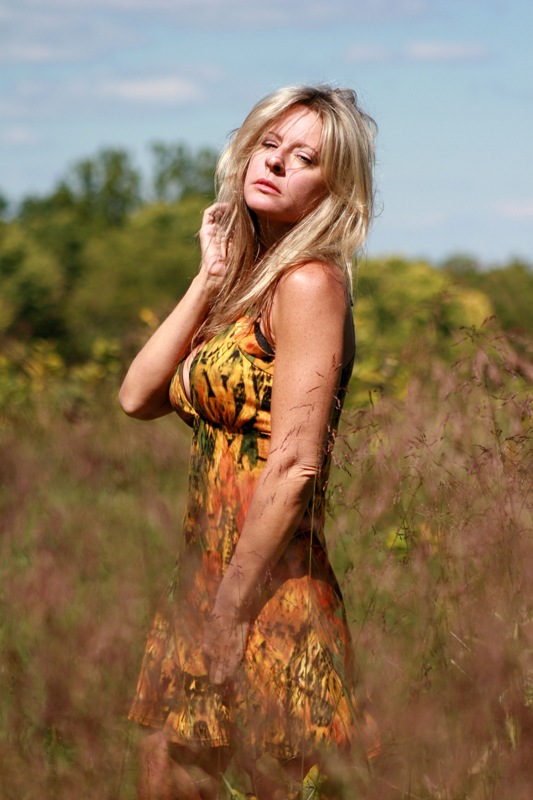 Female model photo shoot of Melissa Honeybee in Valley Forge National Park